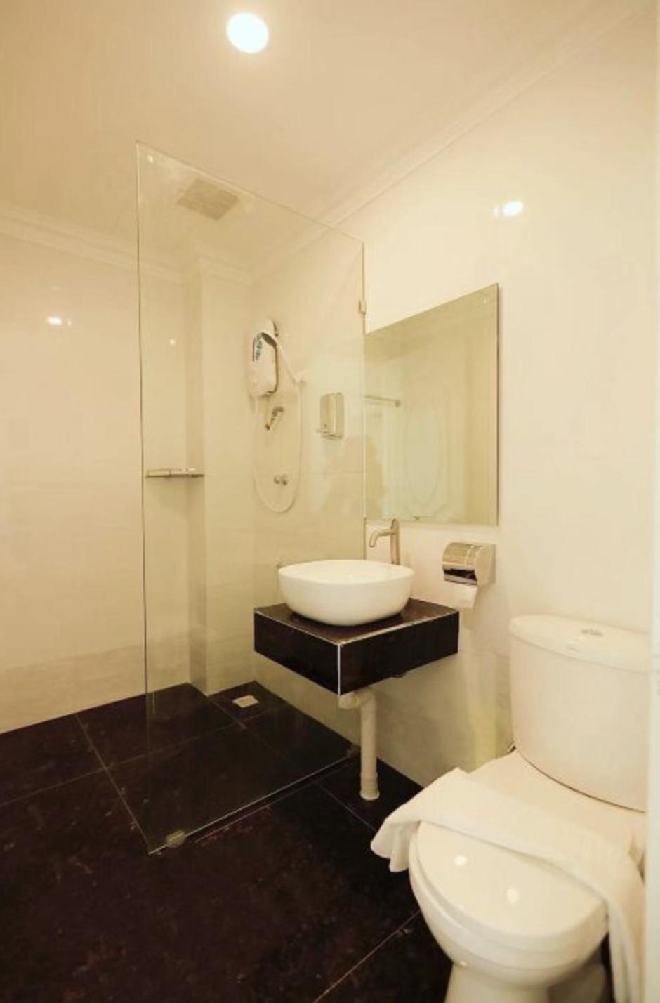 Dolphin Bay Island Resort Kota Belud Habitación foto
